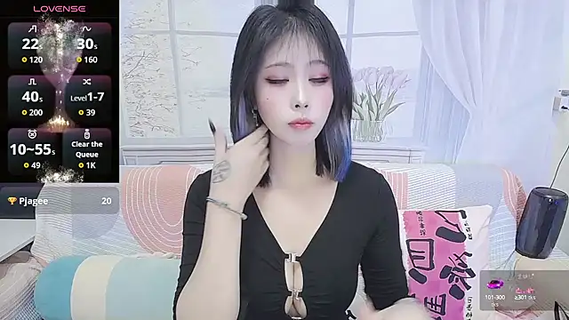 wen rou online show from 09/28/25, 02:22