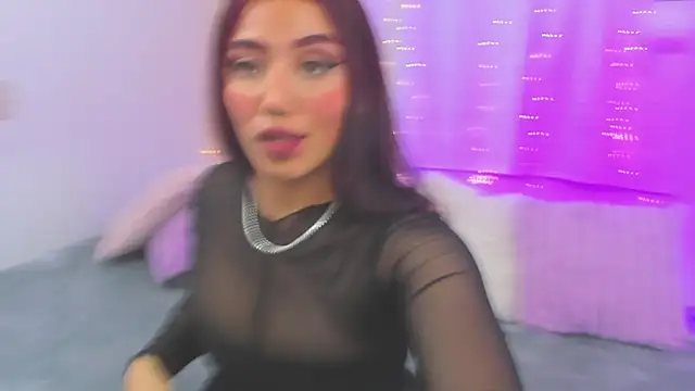 Snapshot of veronicaxx69 chatting on 03/03/25, 01:21 veronicaxx69 online show from 03/03/25, 01:21