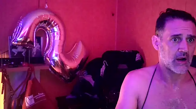 Lia Y PatrickX online show from 12/18/24, 03:04