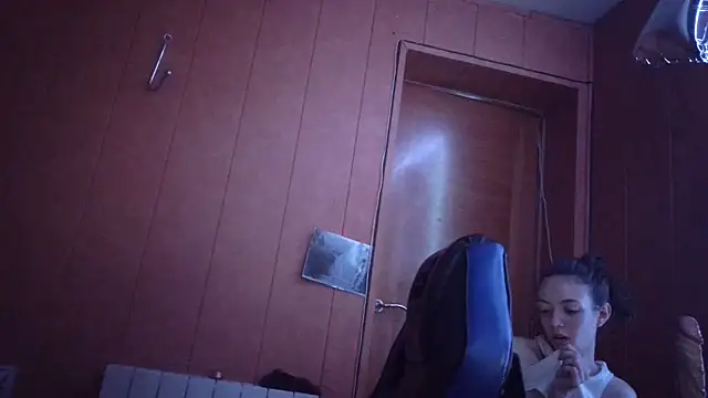 Lia Y PatrickX online show from 02/04/25, 05:34