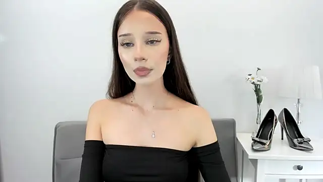 EmilyDarling online show from 10/13/25, 08:09