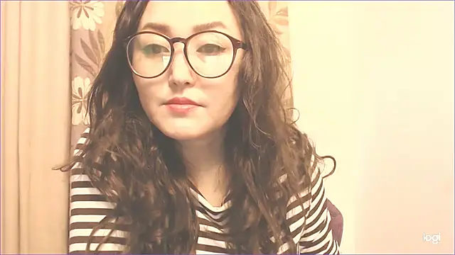 Snapshot of hrnyteacher chatting on 01/05/25, 05:41 hrnyteacher online show from 01/05/25, 05:41