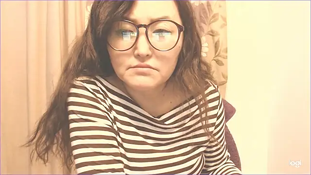 Snapshot of hrnyteacher chatting on 03/08/25, 05:11 hrnyteacher online show from 03/08/25, 05:11