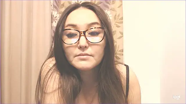 Snapshot of hrnyteacher chatting on 10/29/25, 09:16 hrnyteacher online show from 10/29/25, 09:16