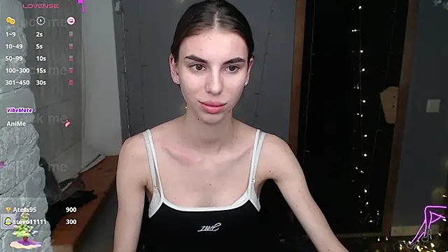 EmmyGreans online show from 12/10/24, 01:00