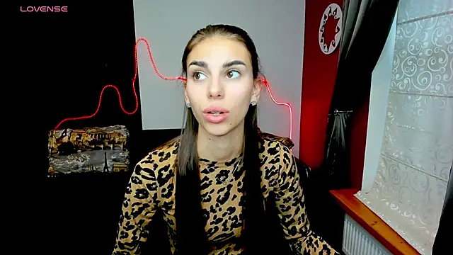 EmmyGreans online show from 09/18/25, 06:37