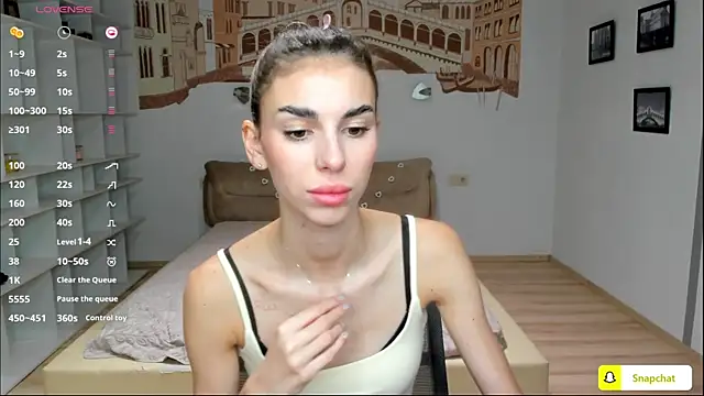 EmmyGreans online show from 10/10/25, 05:39