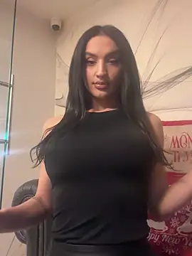 Snapshot of AylinRoss chatting on 12/27/24, 11:50 AylinRoss online show from 12/27/24, 11:50