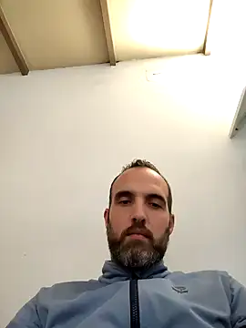 leon3875 online show from 03/12/25, 03:29