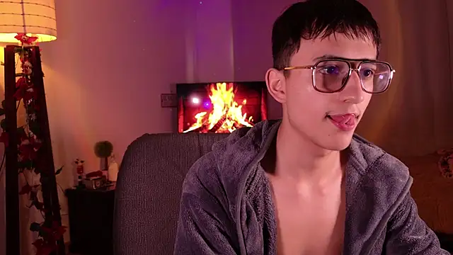 Snapshot of Mr_evan1 chatting on 12/29/24, 05:33 Mr evan1 online show from 12/29/24, 05:33