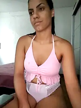 Snapshot of Bella_Anjoss chatting on 01/16/25, 09:48 Bella Anjoss online show from 01/16/25, 09:48