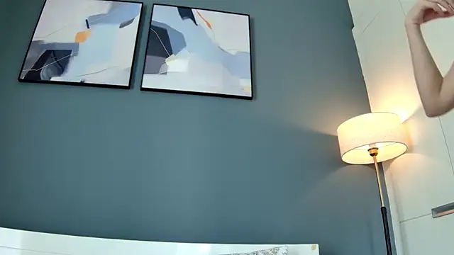 sun place online show from 02/07/25, 04:27