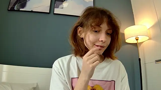 sun place online show from 02/10/25, 06:53