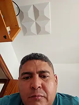 gordito xx online show from 11/17/25, 10:32