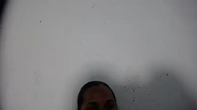 Snapshot of GiveLove1 chatting on 12/10/24, 02:05 GiveLove1 online show from 12/10/24, 02:05