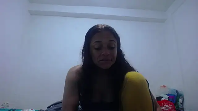 Snapshot of GiveLove1 chatting on 01/10/25, 10:46 GiveLove1 online show from 01/10/25, 10:46