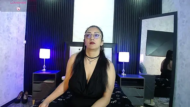 dayana mendoza69 online show from 01/14/25, 12:56