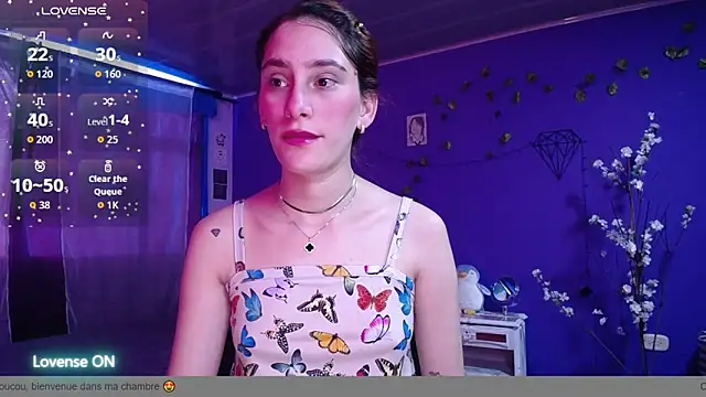 Snapshot of IsaBaileys_ chatting on 10/05/25, 08:07 IsaBaileys online show from 10/05/25, 08:07