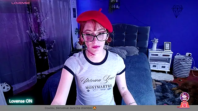 Snapshot of IsaBaileys_ chatting on 10/27/25, 08:35 IsaBaileys online show from 10/27/25, 08:35