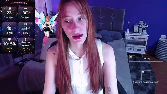 Snapshot of IsaBaileys_ chatting on 11/17/25, 09:53 IsaBaileys online show from 11/17/25, 09:53