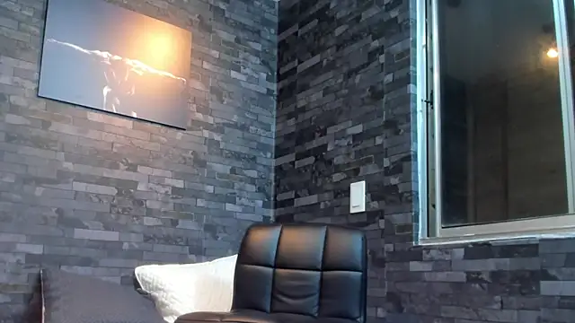 BruceDallas online show from 10/11/25, 11:14