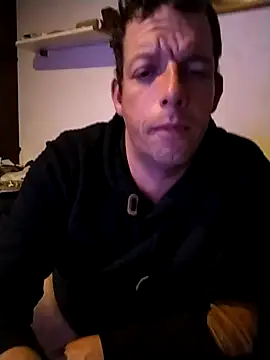 Knuffelstaaf123 online show from 10/16/25, 01:50