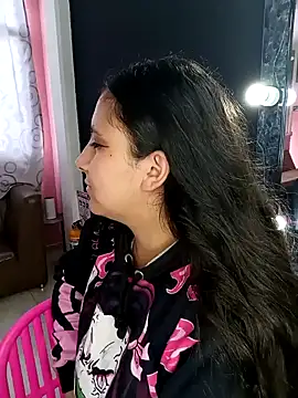 Snapshot of Cute_Penelope chatting on 01/21/25, 12:07 Cute Penelope online show from 01/21/25, 12:07