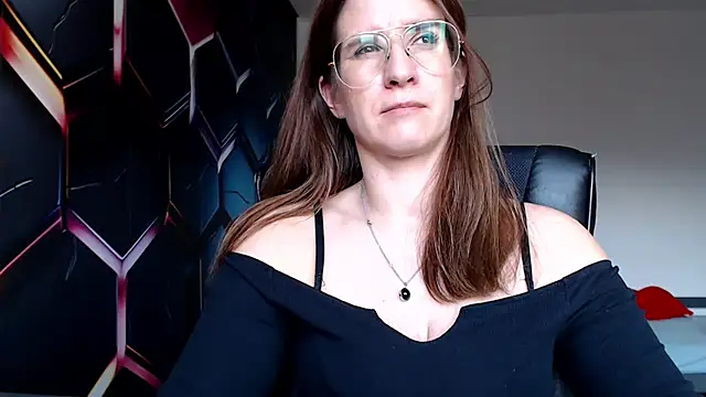 KayaRose online show from 12/19/24, 10:13