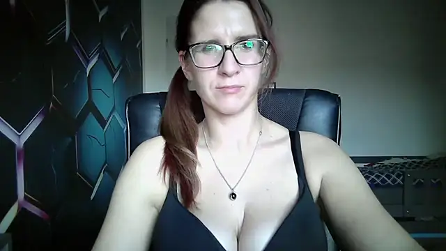 KayaRose online show from 09/19/25, 03:02