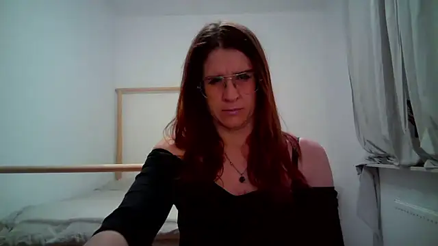 KayaRose online show from 10/25/25, 08:25