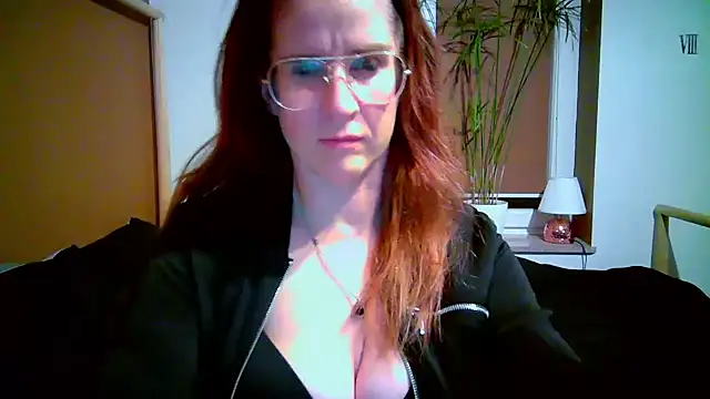 KayaRose online show from 11/22/25, 09:14