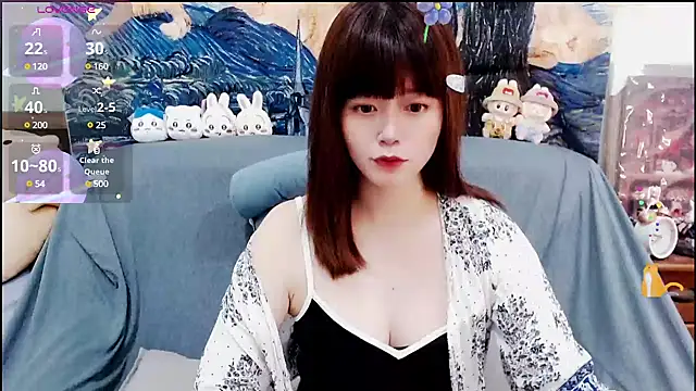 Snapshot of a0513 chatting on 12/12/24, 06:21 a0513 online show from 12/12/24, 06:21