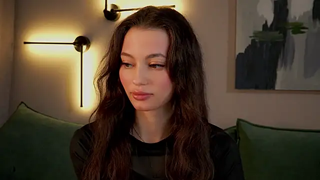 Snapshot of FirstOfFallen chatting on 12/13/24, 11:34 FirstOfFallen online show from 12/13/24, 11:34