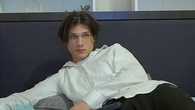 CalvinCay online show from 01/06/25, 08:39