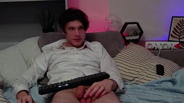 CalvinCay online show from 01/17/25, 03:55