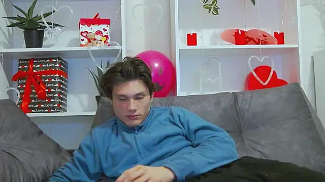 CalvinCay online show from 02/15/25, 03:52