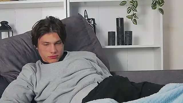 CalvinCay online show from 02/28/25, 01:05