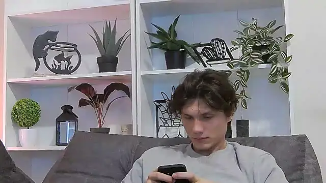 CalvinCay online show from 03/14/25, 08:42