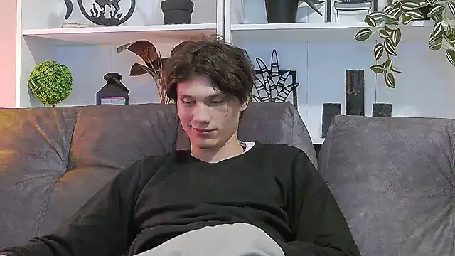 CalvinCay online show from 03/17/25, 07:26