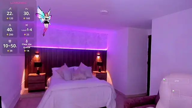 viiolet thomas online show from 09/24/25, 07:39