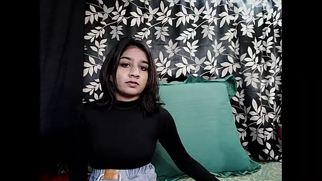 Snapshot of cherryblossum143 chatting on 11/03/25, 07:20 cherryblossum143 online show from 11/03/25, 07:20