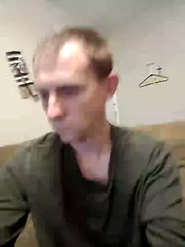 Snapshot of Firechroch7 chatting on 12/24/24, 03:05 Firechroch7 online show from 12/24/24, 03:05