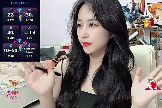  LLisa  online show from 01/04/25, 09:20