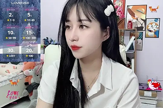  LLisa  online show from 02/13/25, 09:30