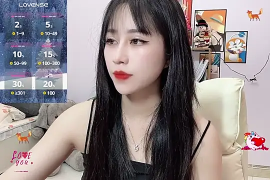  LLisa  online show from 02/19/25, 06:32