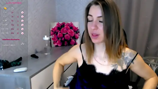 Snapshot of Naughty__Megan chatting on 01/31/25, 08:43 Naughty Megan online show from 01/31/25, 08:43