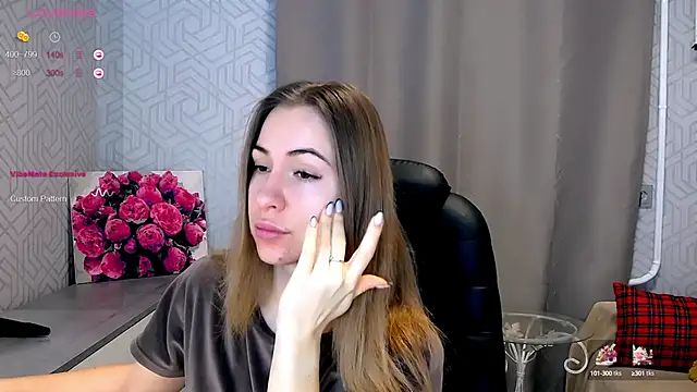 Snapshot of Naughty__Megan chatting on 02/06/25, 05:03 Naughty Megan online show from 02/06/25, 05:03