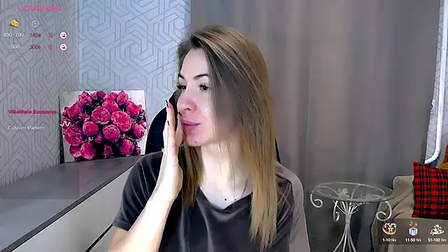 Snapshot of Naughty__Megan chatting on 02/11/25, 08:05 Naughty Megan online show from 02/11/25, 08:05