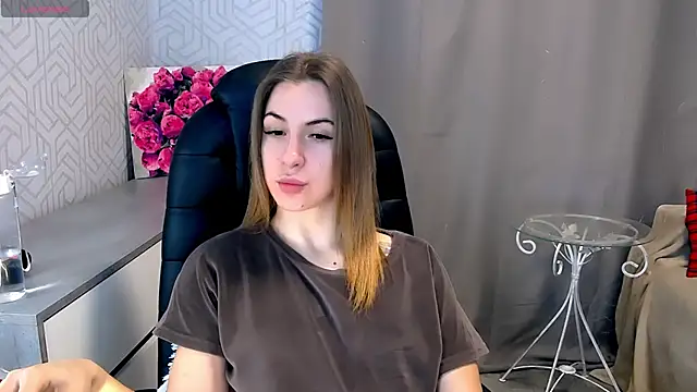 Snapshot of Naughty__Megan chatting on 02/20/25, 04:46 Naughty Megan online show from 02/20/25, 04:46