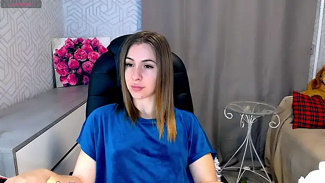 Snapshot of Naughty__Megan chatting on 03/17/25, 01:39 Naughty Megan online show from 03/17/25, 01:39